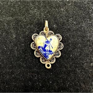 Delft Charm Pendant Heart-Shaped Blue Windmill 925 Silver